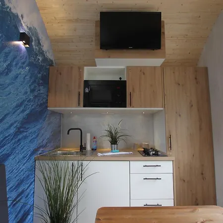 Tiny Wave Tiny House Auf Dem Strandgut キャンプ場 クックスハーフェン
